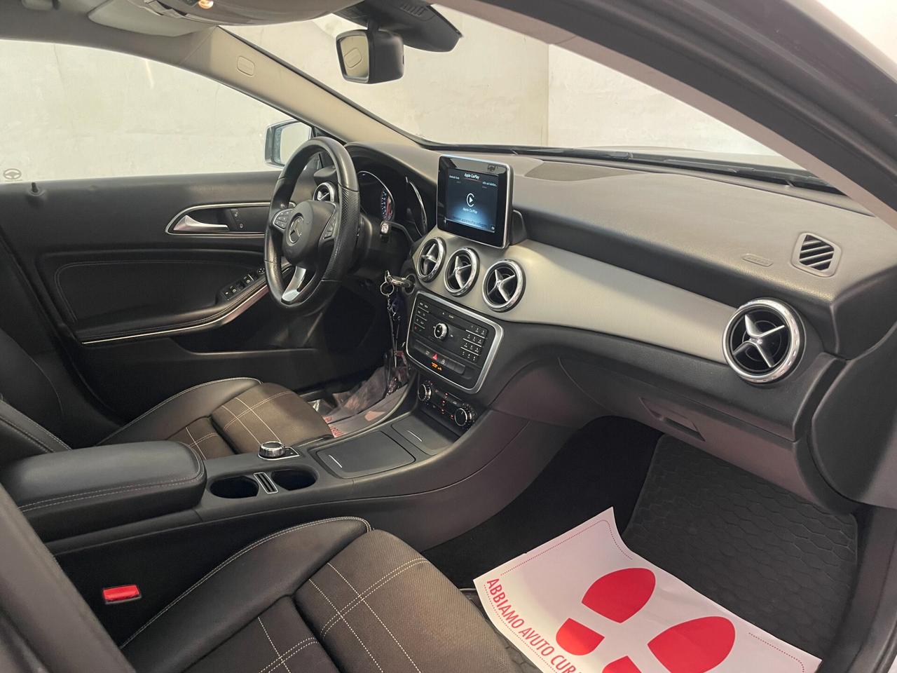 Mercedes-benz GLA 200 136 CV Automatica Premium FULL OPTIONAL NEOPATENTATI