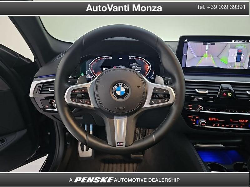 BMW Serie 5 530d 48V xDrive Touring Msport