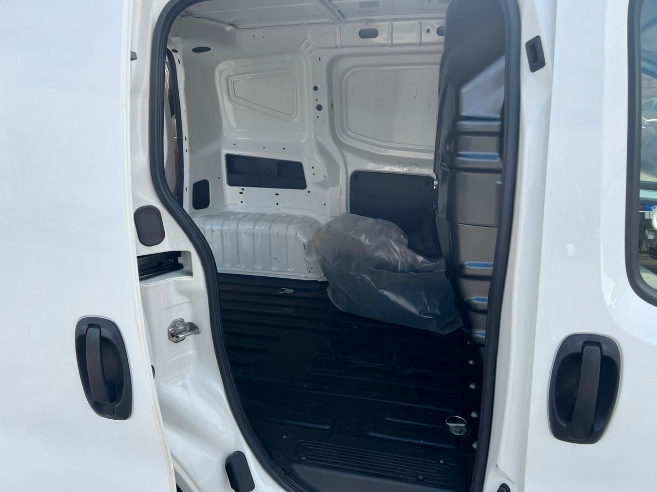 Fiat Fiorino 1.3 MJT 95CV Cargo SX