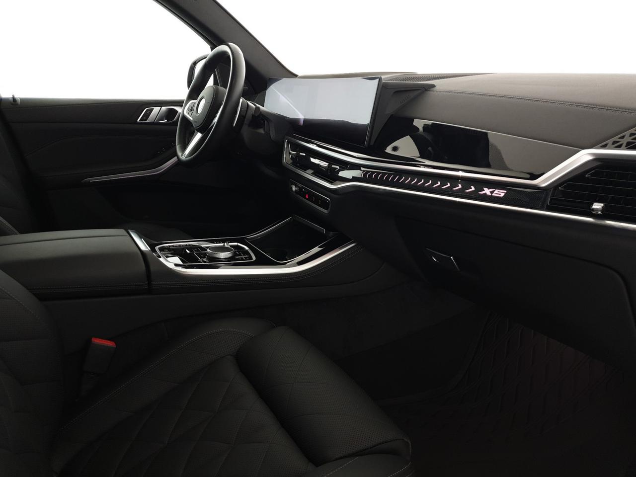 BMW X5 xdrive40d mhev 48v msport auto