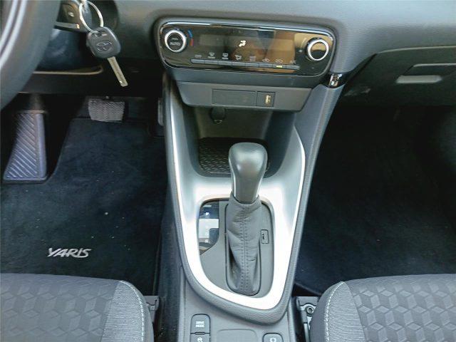 TOYOTA Yaris 4ª serie 1.5 Hybrid 5 porte Business