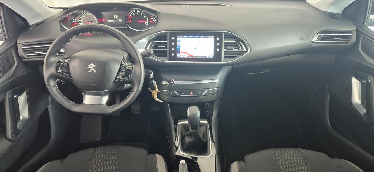 PEUGEOT 308 1.2 110CV 7.000 KM 09/2016