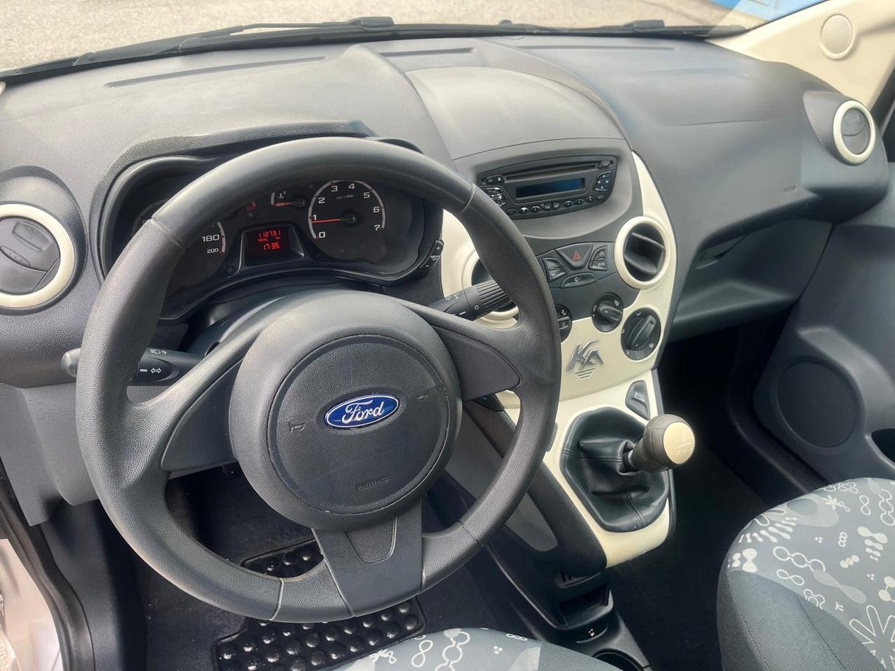 Ford ka 1.2 benz .-full opt-2013