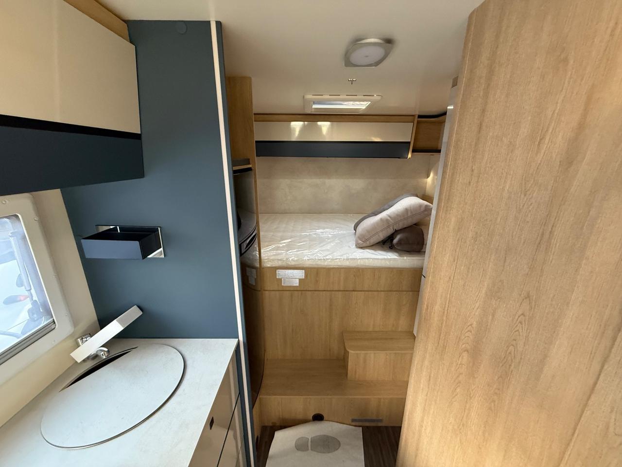 CI INTYERNATIONAL HORON 98 XT 5 POSTI OMOLOGATI