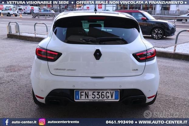 Renault Clio RS Trophy 220CV 5p AKRAPOVIC