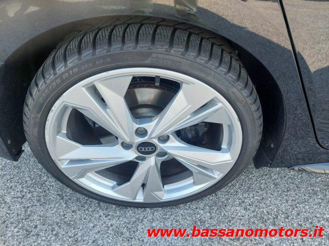 AUDI S3 SPB TFSI 310 CV quattro S tronic sport attitude