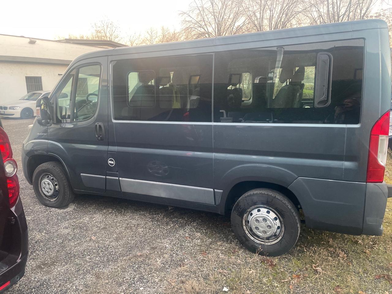 Fiat Ducato 2.3 Tdi 9 Posti a/c post navy retrocamera freschissimo!!!!