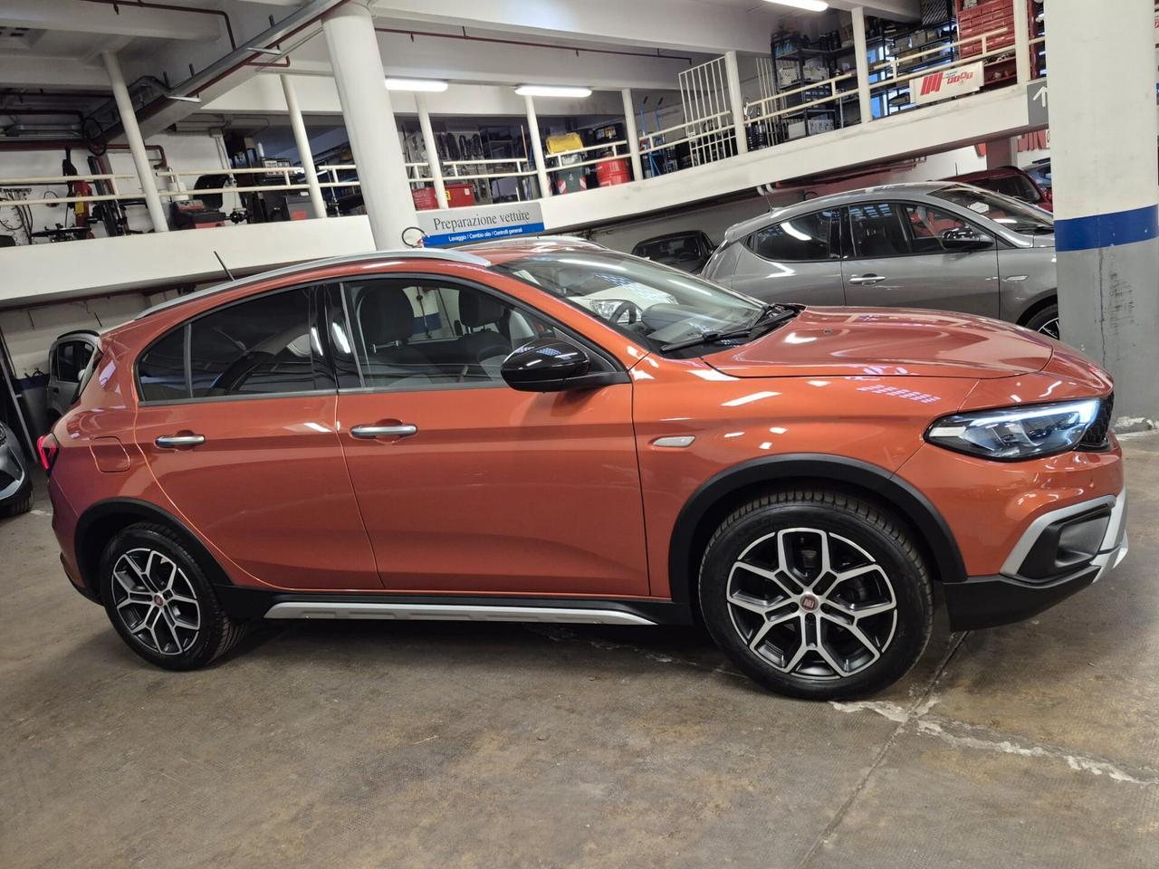 Fiat Tipo 1.0 5 porte Cross