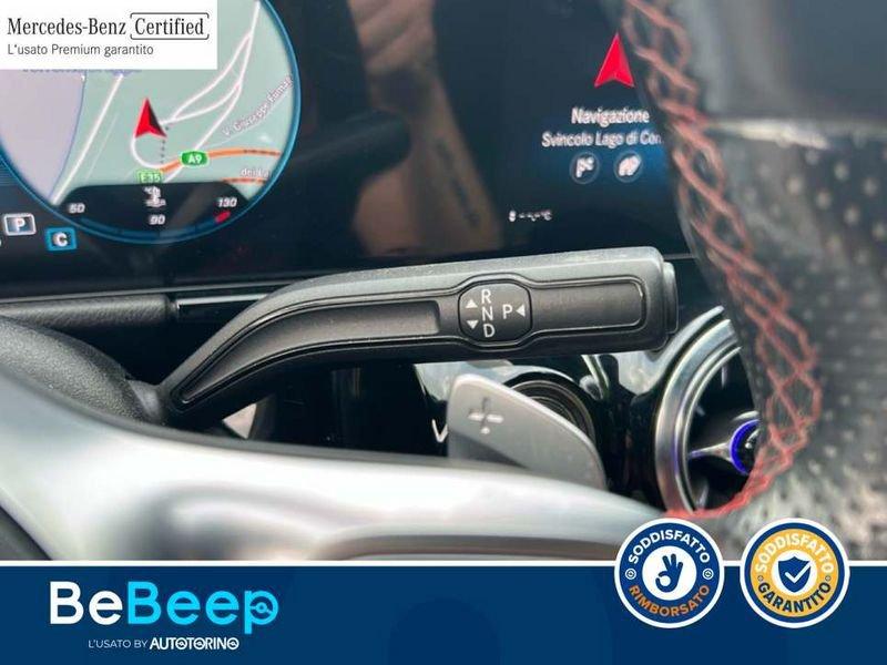Mercedes-Benz GLA 200 D PREMIUM AUTO