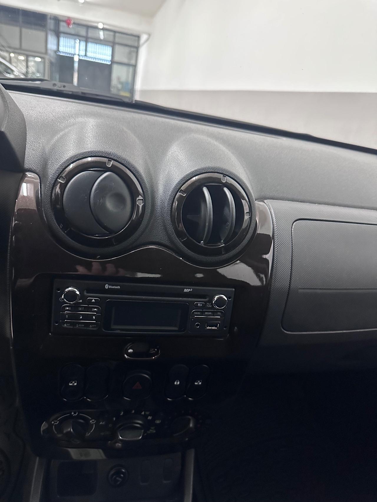Dacia Duster 1.5 dCi 90CV 4x2 Lauréate 2012