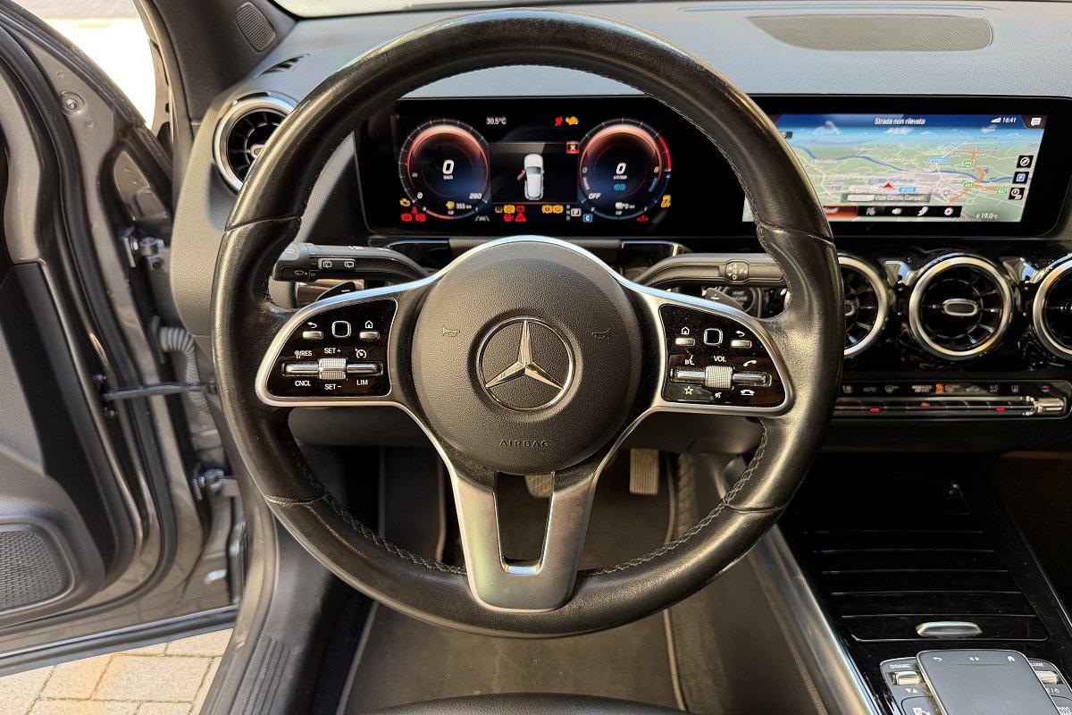 MERCEDES GLA 250 e EQ-Power Automatic Sport Plus