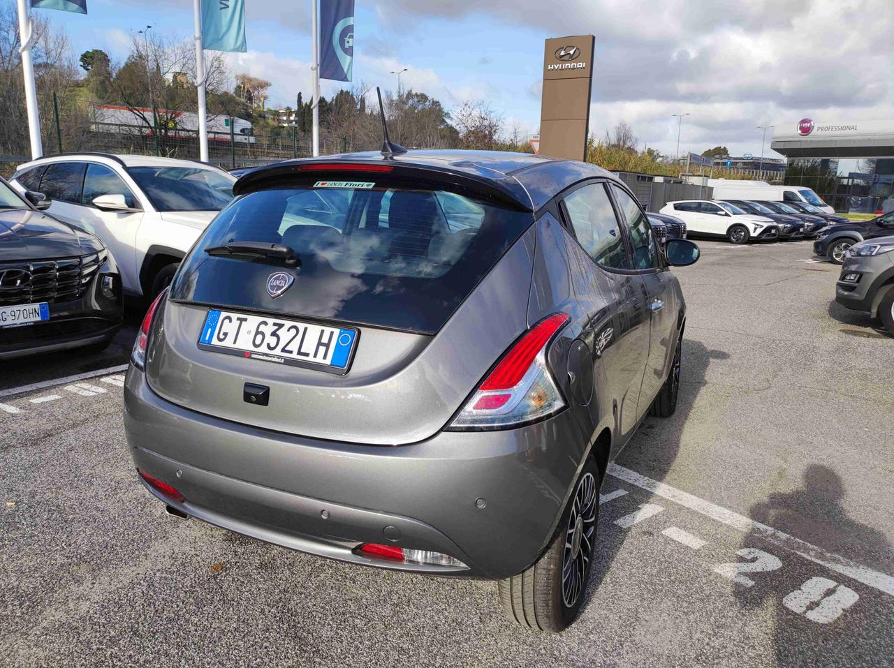 LANCIA Ypsilon III 2021 - Ypsilon 1.0 firefly hybrid Platino s&s 70cv