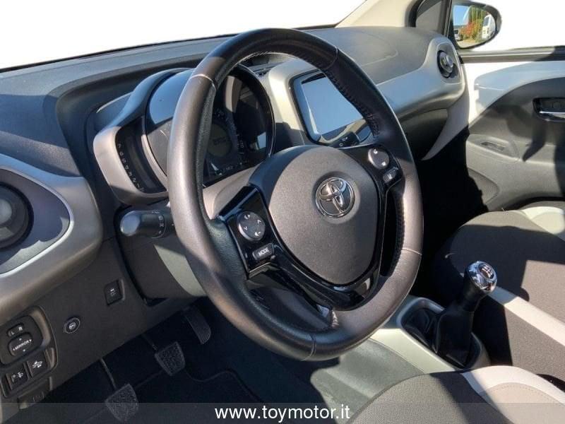Toyota Aygo 2ª serie 1.0 VVT-i 69 CV 5 porte x-play TSS