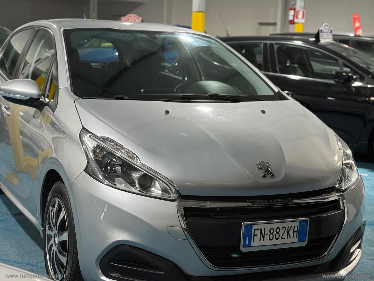 PEUGEOT 208 BlueHDi 75 5p. Allure