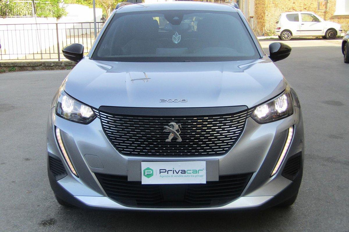 PEUGEOT 2008 PureTech 100 S&S Allure
