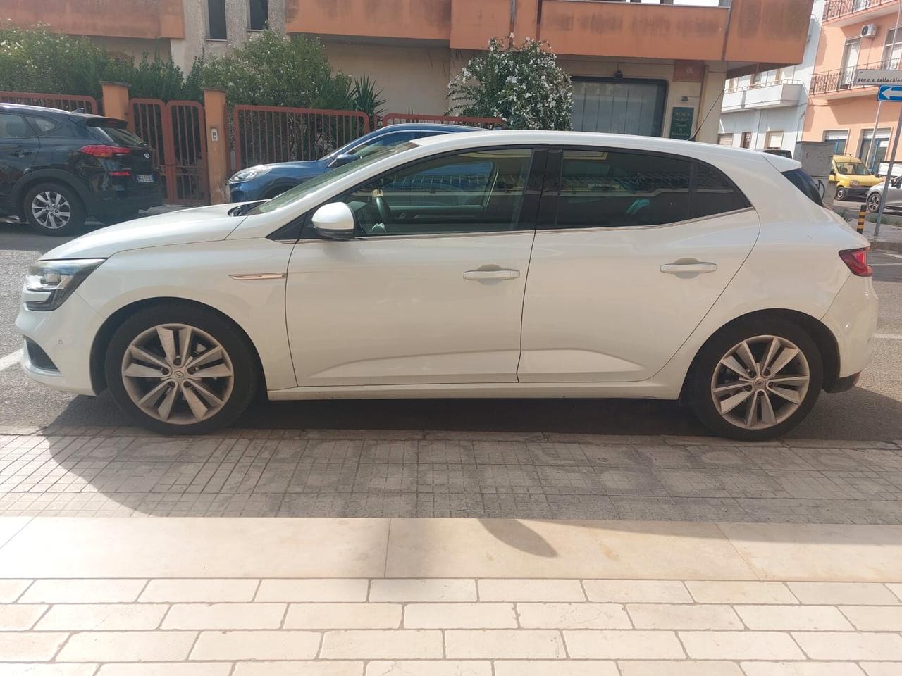 Renault Megane 1.6 dCi *FULL LED *LUCI AMBIENTE