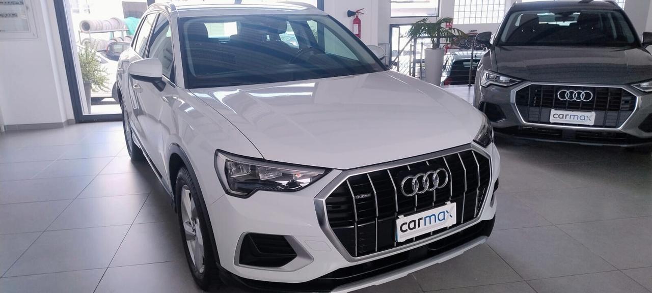 Audi Q3 35 TDI quattro Business Advanced