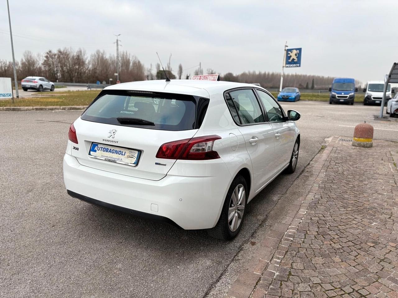 Peugeot 308 ACTIVE PureTech Turbo 110 5 p. UNICO PR.