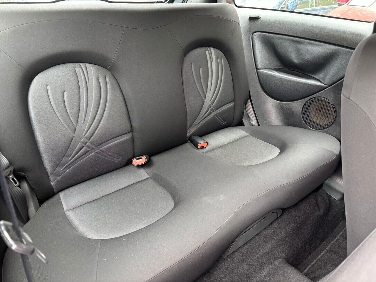 Lancia Ypsilon 1.2 69 CV Unyca OK Neopatentati