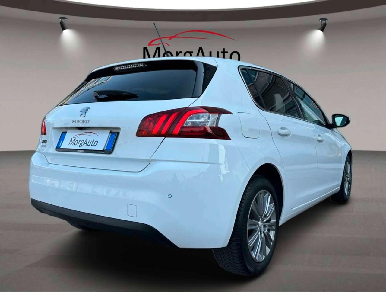 Peugeot 308 Berlina 5p. 1.5 bluehdi 131CV Allure