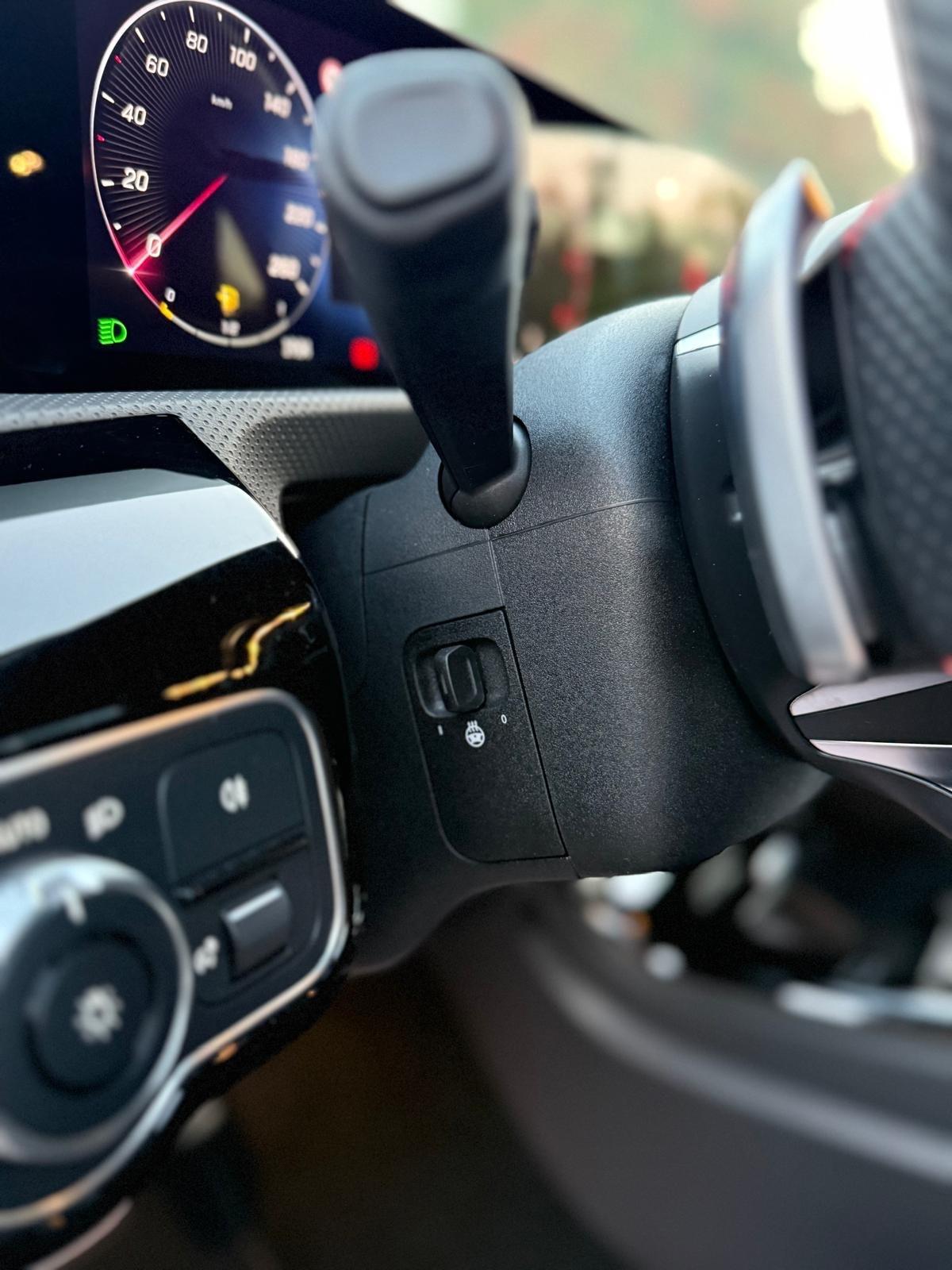Mercedes-Benz Classe A 180d AMG Line Premium