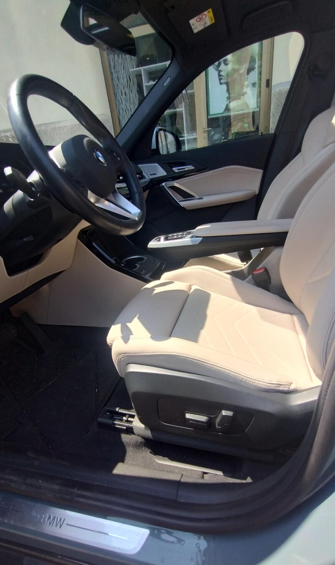 Bmw X1 sDrive18i xLine Edition Signature