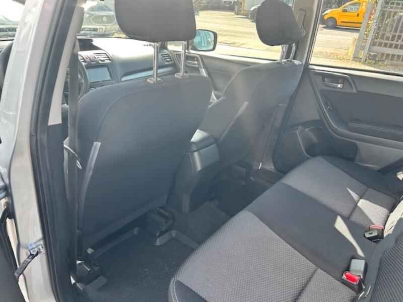 Subaru Forester 2.0d Style