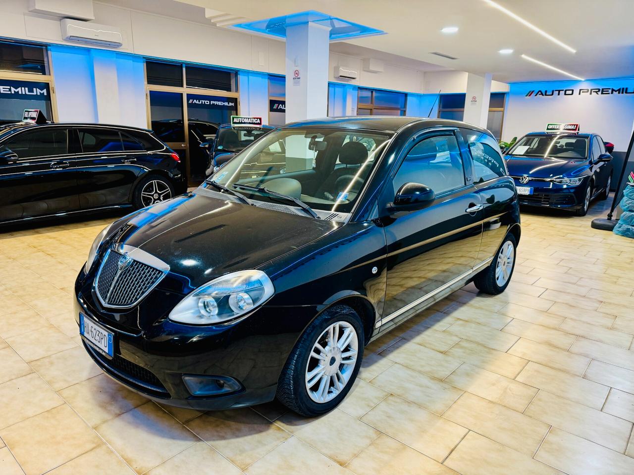 Lancia Ypsilon 3Porte 1.2 69 CV - Distribuzione nuova!