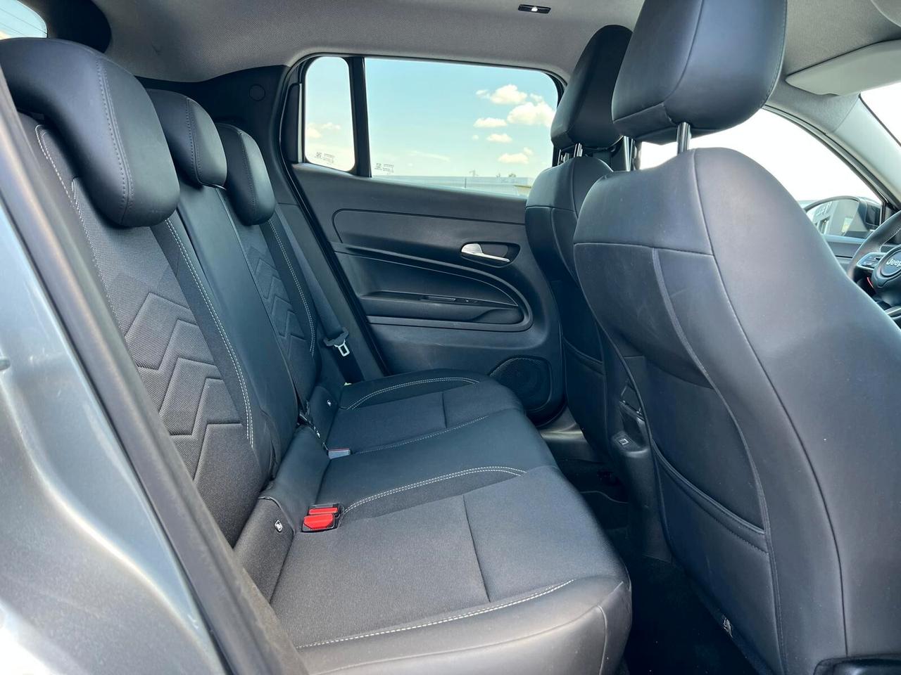 Jeep Avenger 1.2 Turbo 100 CV Summit