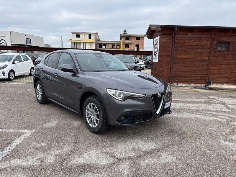 Alfa Romeo Stelvio 2.2 Turbodiesel 190 CV AT8 Q4 Business