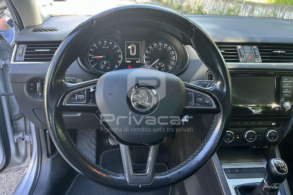 SKODA Octavia 1.6 TDI CR 110 CV Wagon Executive