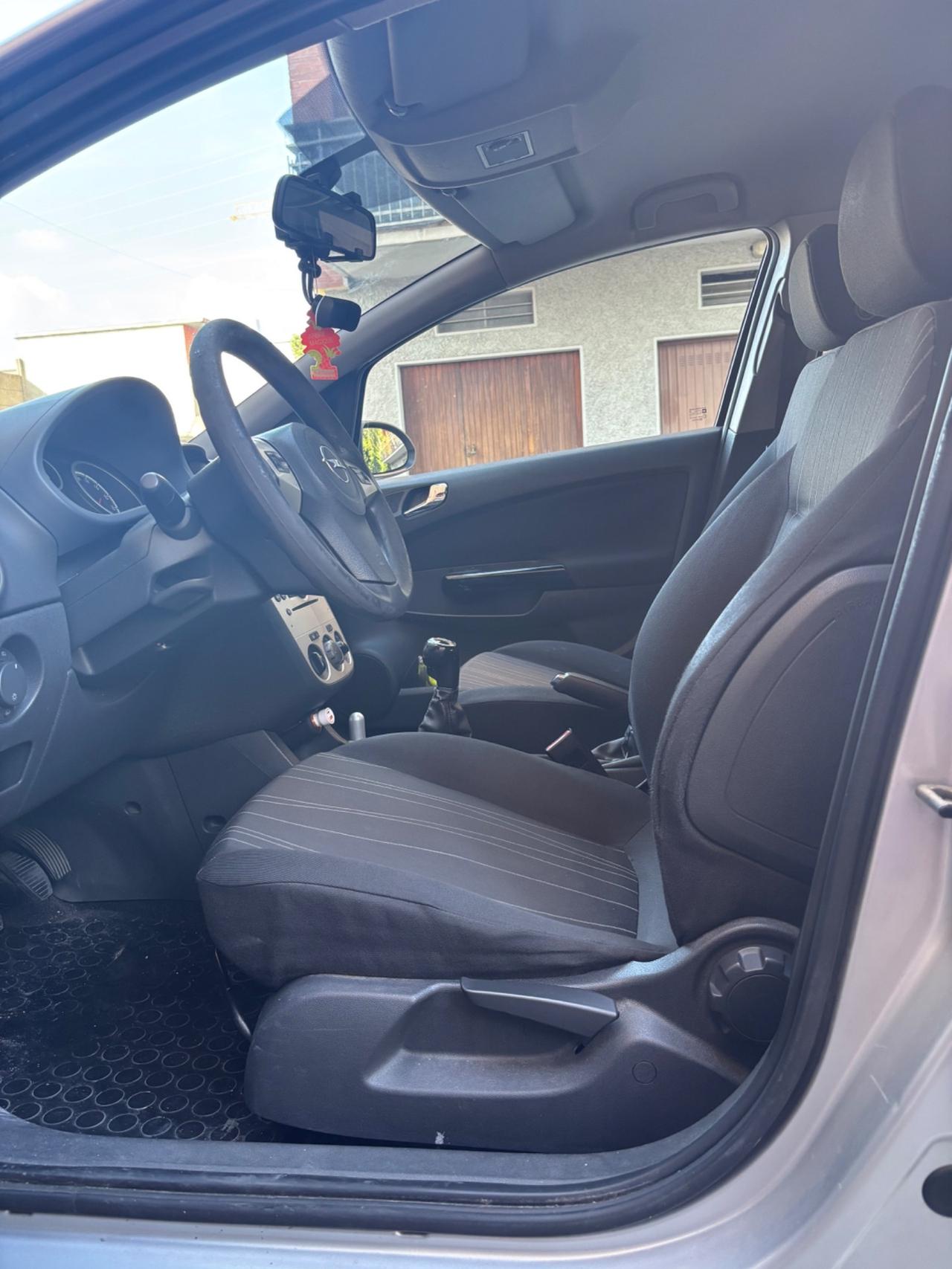 Opel Corsa 1.0 12V 5 porte Club