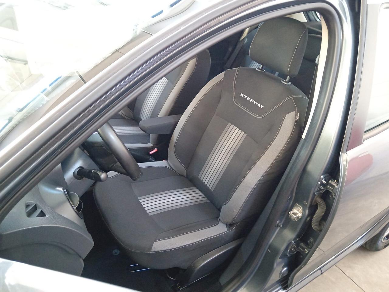 Dacia Sandero Stepway 1.5 Blue dCi 95 CV Comfort