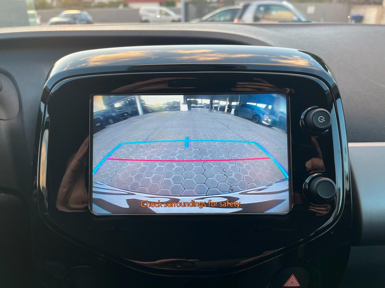 Peugeot 108 VTi 68 5 porte Allure