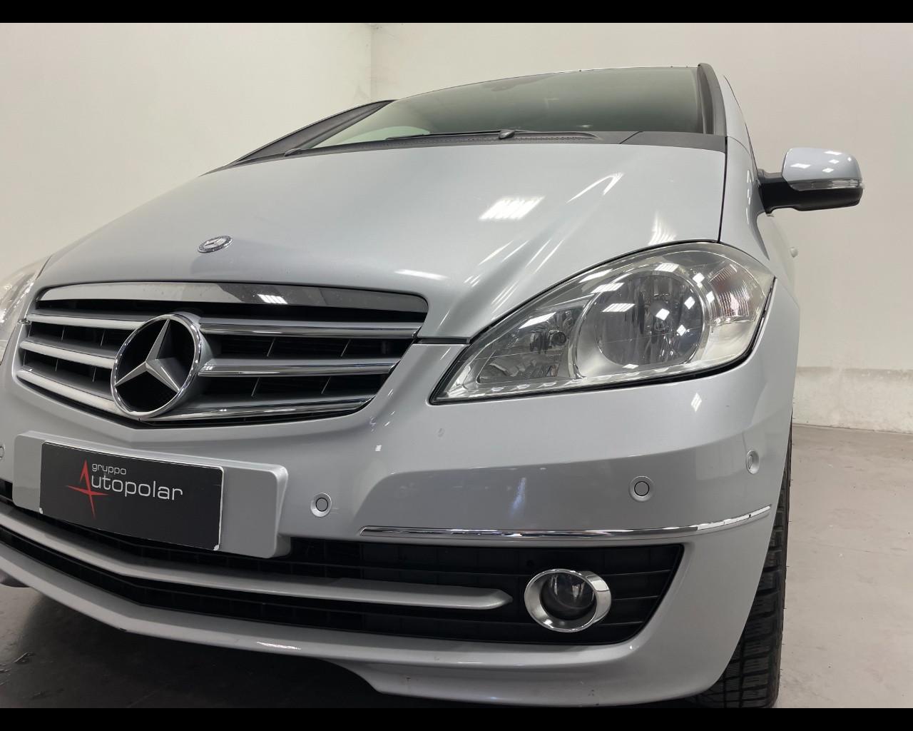 Mercedes-Benz CLASSE A 180 BE EXECUTIVE