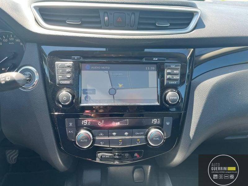 Nissan Qashqai 1.5 dCi N-Connecta