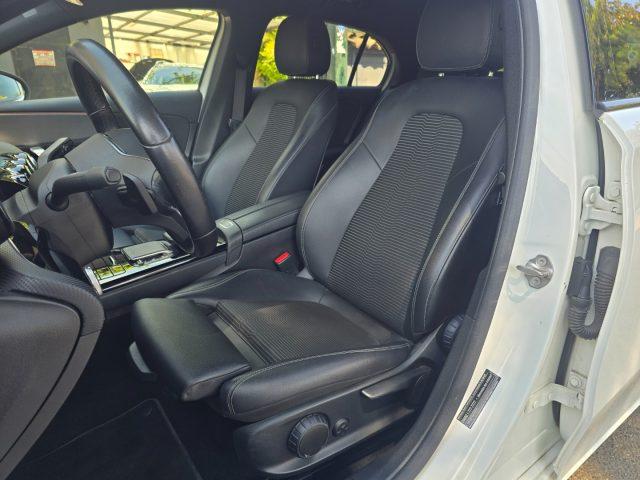 MERCEDES-BENZ A 200 d Automatic LED Ambient 64 MBux Navi NIGHT Pack 18