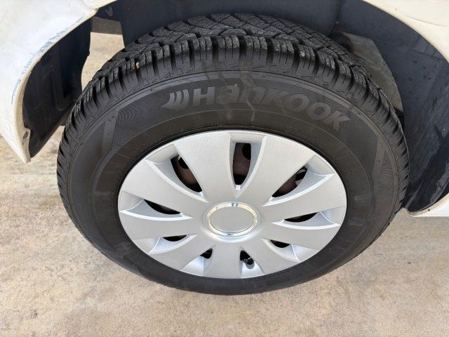 FIAT Panda 1.2 BENZ EURO 5 NEOP OK DISTRIBUZIONE FARI FENDI