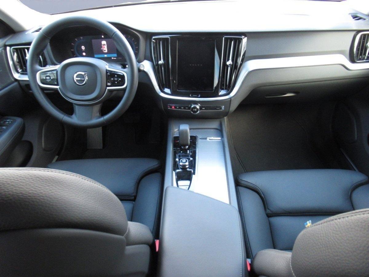 Volvo V60 T8 Plug-in Hybrid AWD automatico Plus Bright