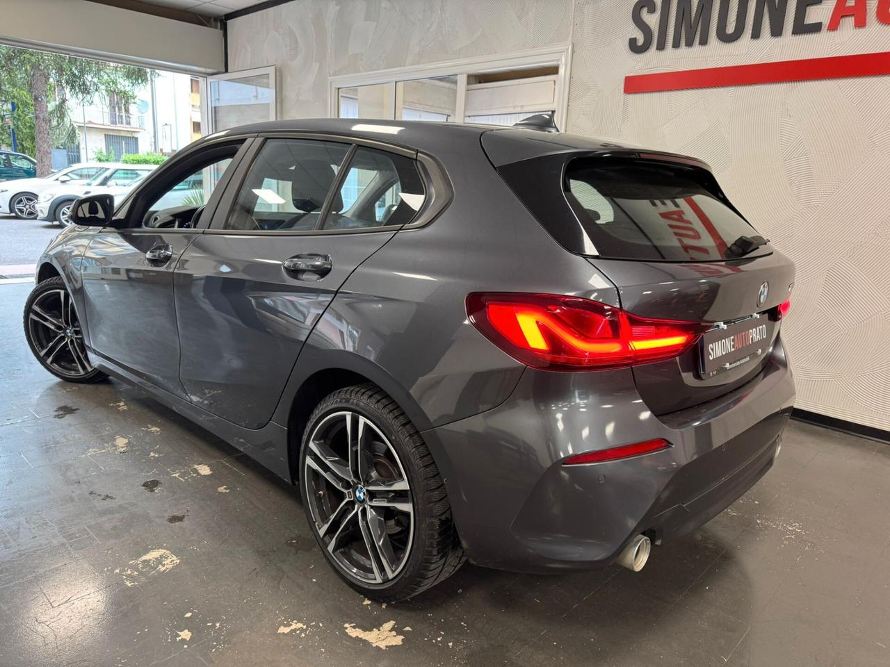 Bmw 118 118d 5p. Msport