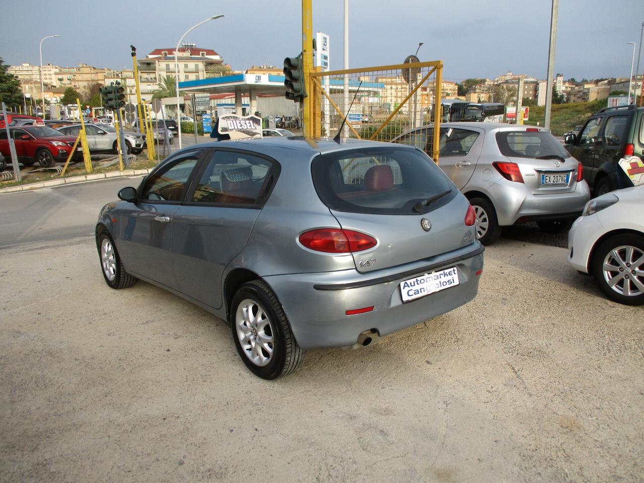 Alfa Romeo 147 1.9 JTD (115 CV) cat 5p. Distinctive