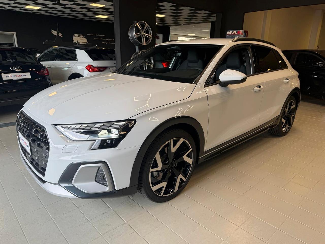 AUDI A3 4ª serie A3 allstreet 35 TFSI S tronic...