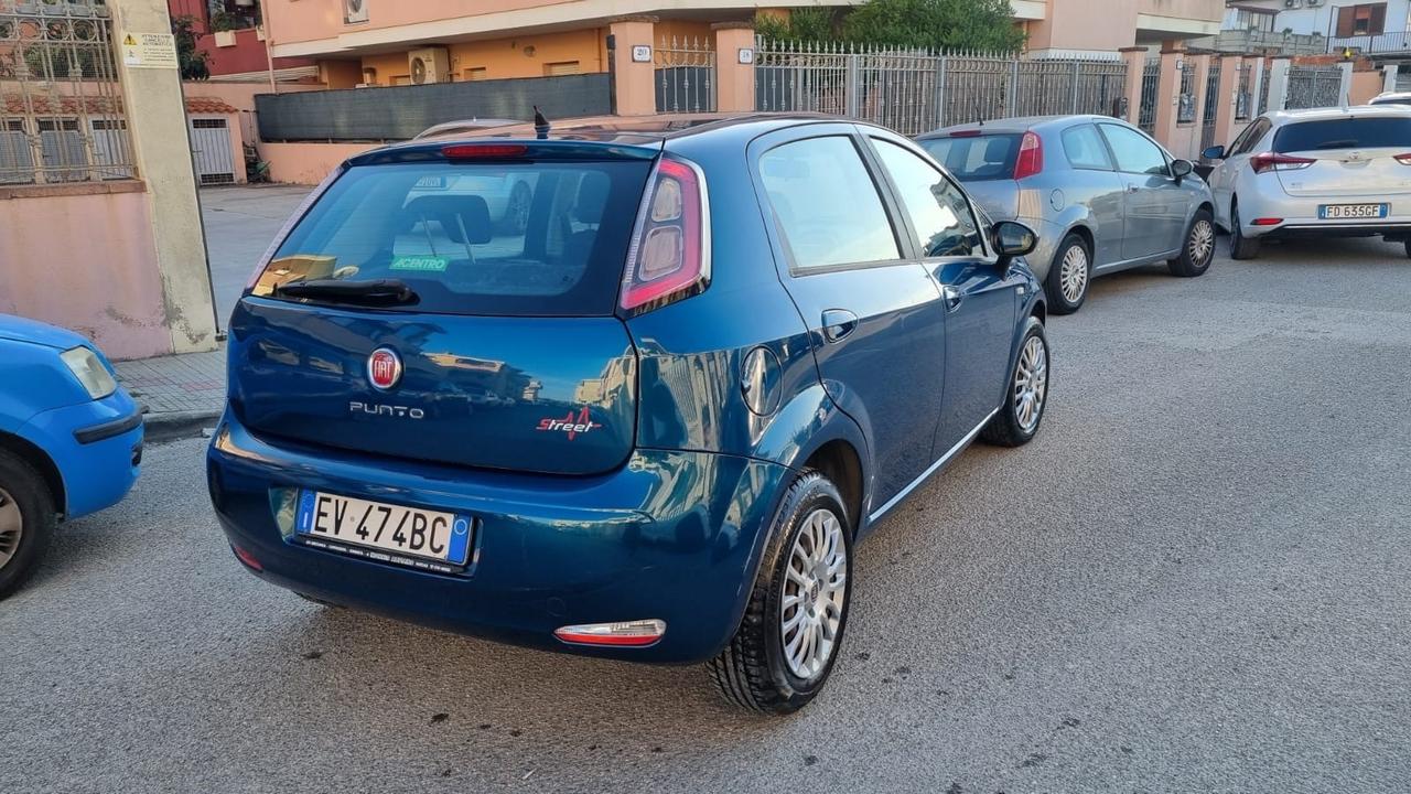 Fiat Punto 1.3 MJT II 75 CV 5 porte Lounge