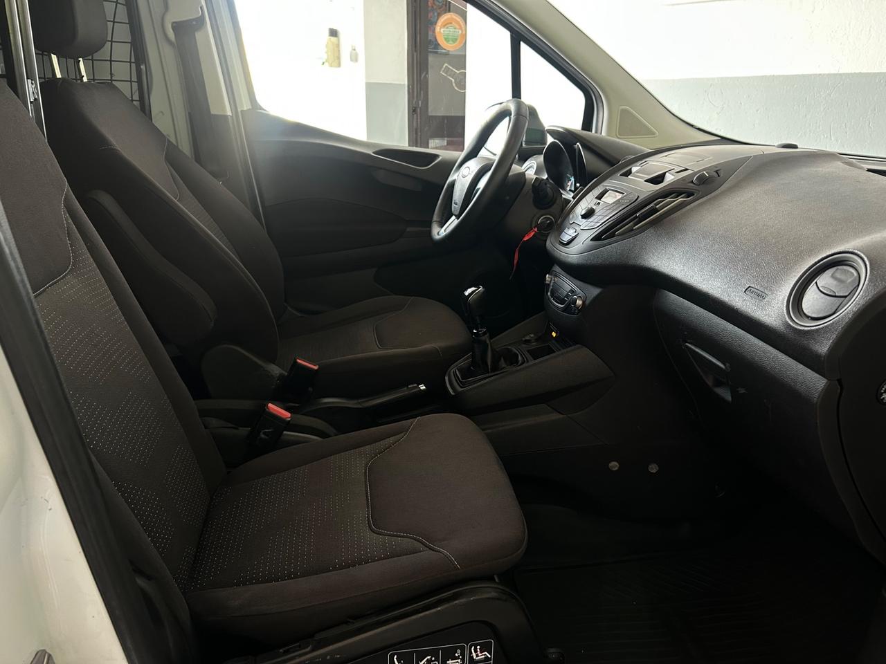 Ford Transit Courier 1.5 TDCi 75CV Van Trend