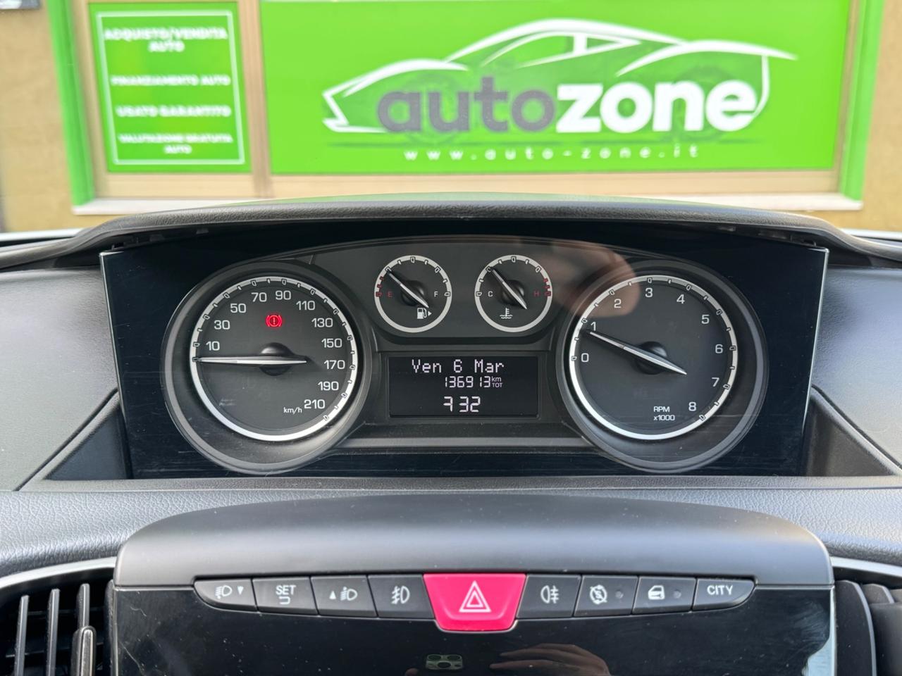 Lancia Ypsilon 1.2 Benzina 69 CV 5 p NEOPATENTATI