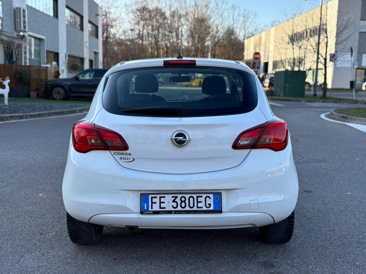 Opel Corsa 1.4 90CV GPL Tech Coupé b-Color