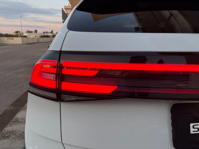 VOLKSWAGEN Taigo 1.0 TSI 116 CV DSG R-Line TETTO APR/PAN