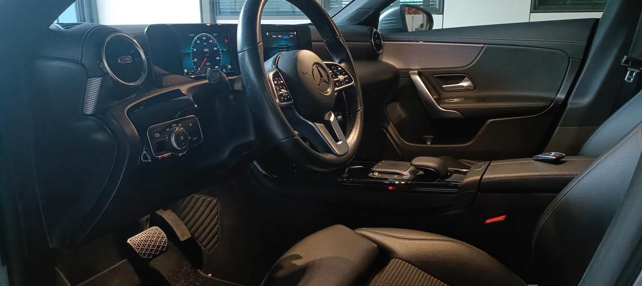 Mercedes-benz CLA 220 CLA 220 Automatic 4Matic Premium