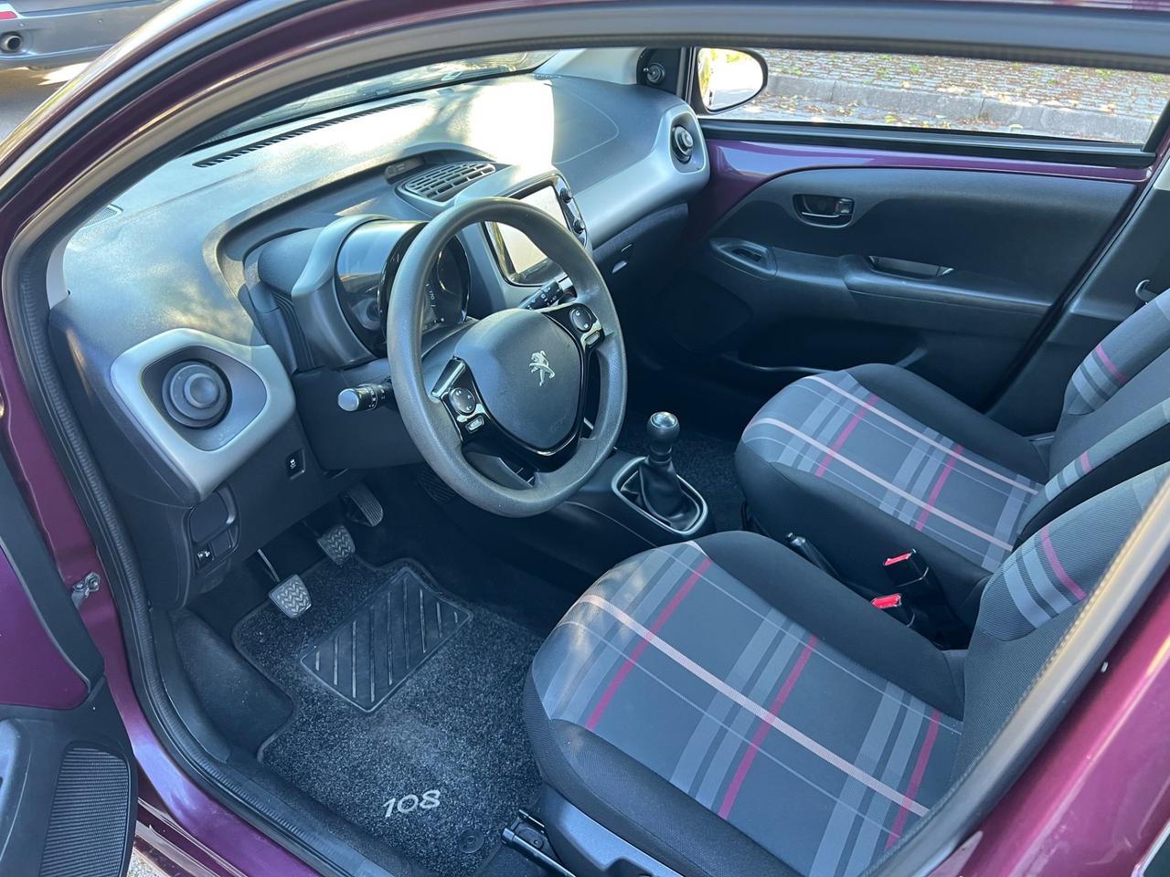 Peugeot 108 1.0 VTi 68cv 5 porte Allure 2015
