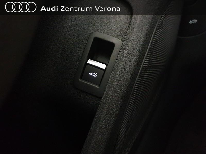 40TDI 204CV quattro S tronic Identity Contrast